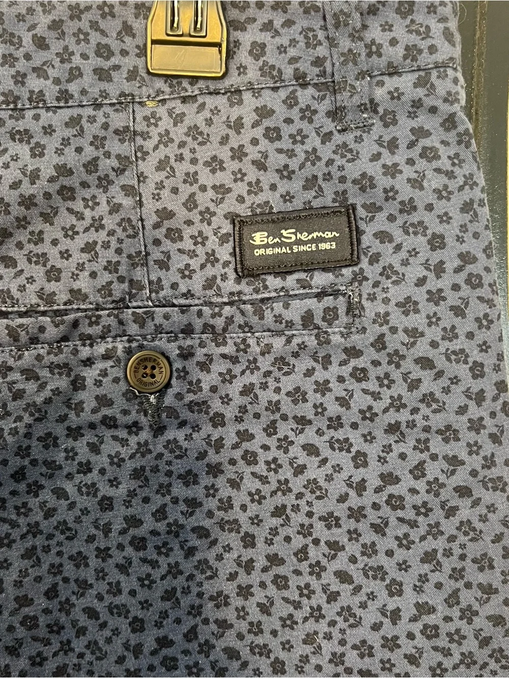 Ben Sherman Stretch Regular Fit Blue Floral Print Size 36W Men's Shorts Golf